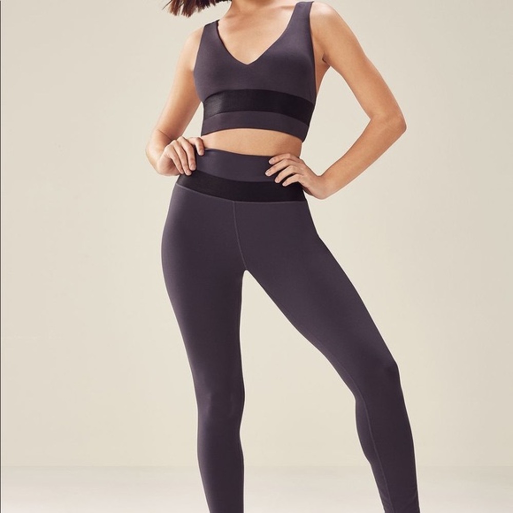 Fabletics Demi Lovato Stretto Midi Sports Bra & Leggings Set, L. Like New!